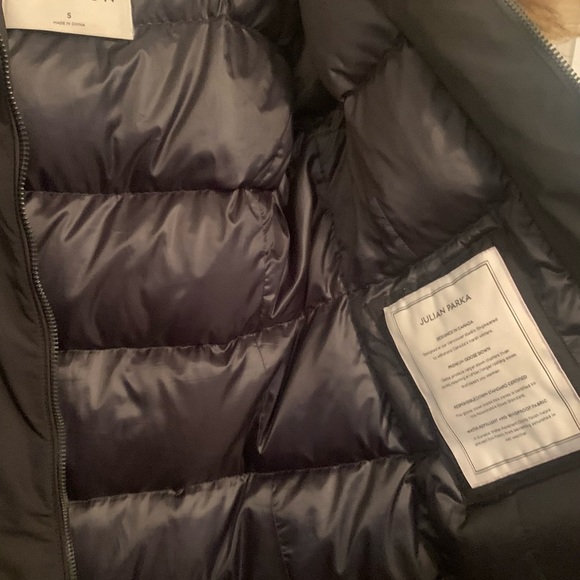 Babaton Winter Jacket - Picture 4 of 4